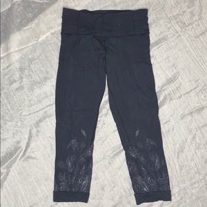 Lululemon crop leggings